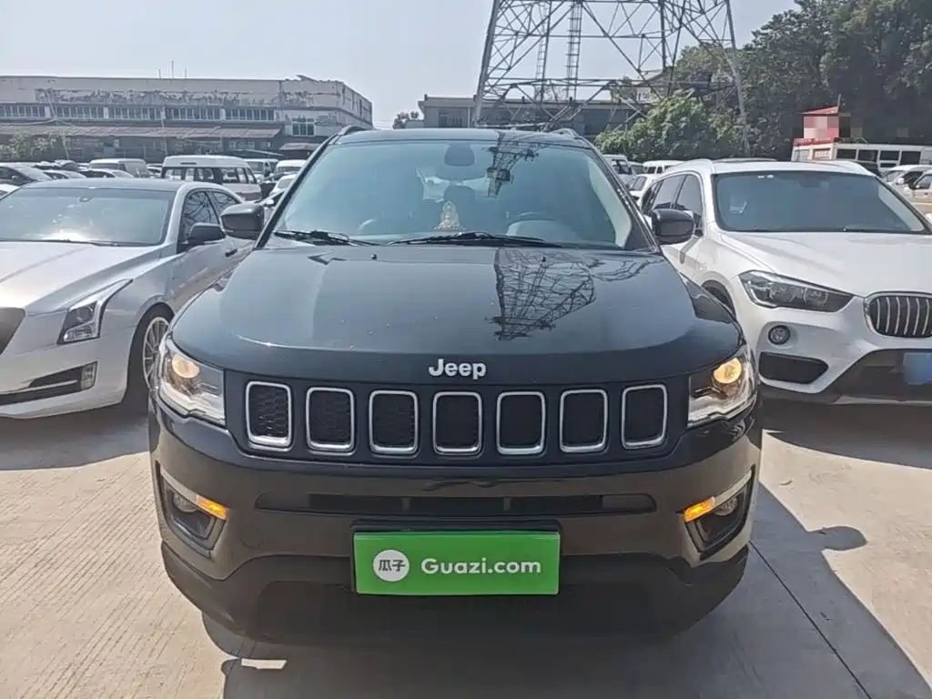 Jeep Compass — миниатюра 3