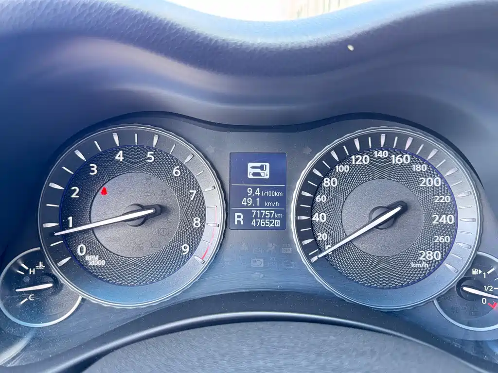 Infiniti Q70 — миниатюра 21