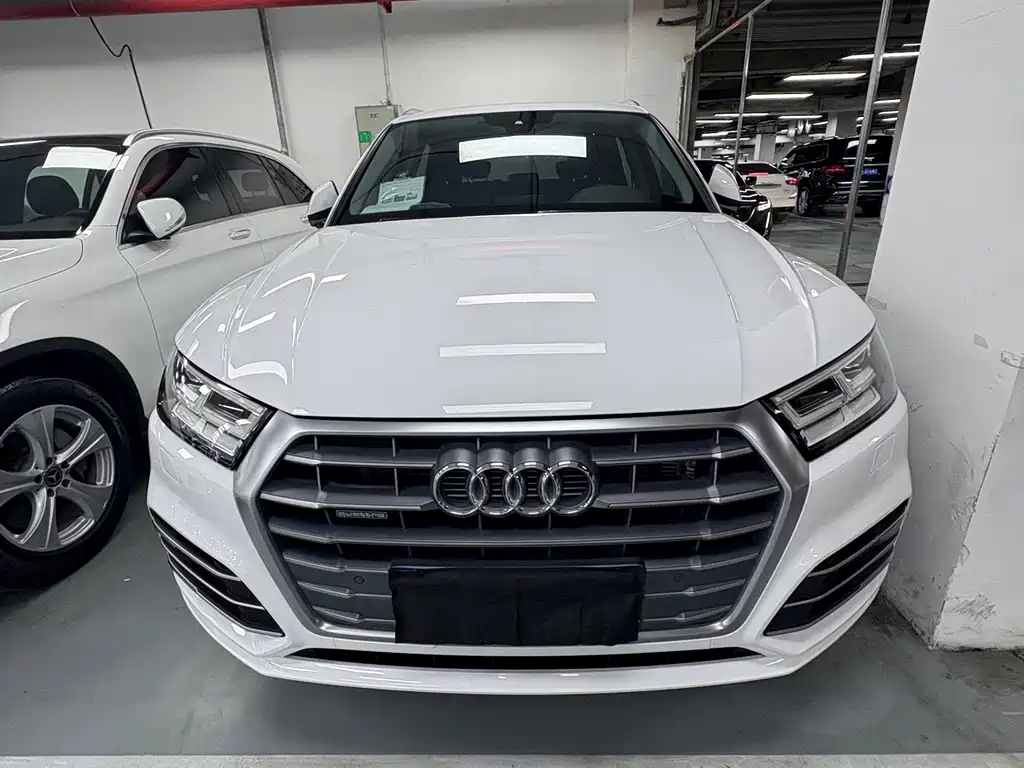 Audi Q5L — миниатюра 2