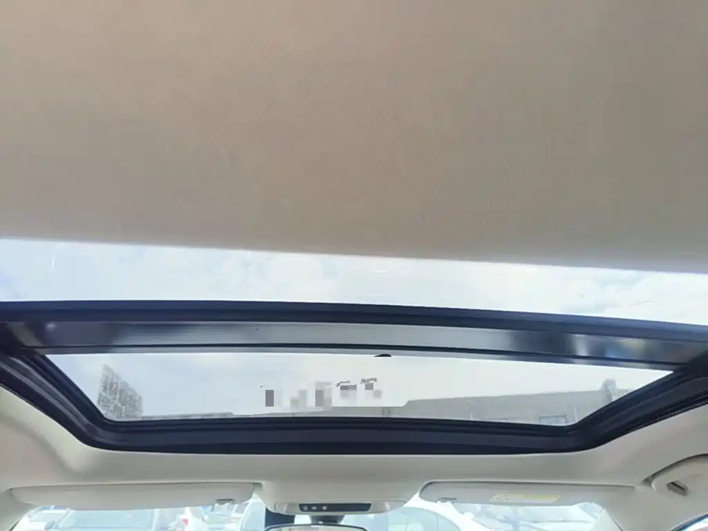 Buick LaCrosse — миниатюра 18