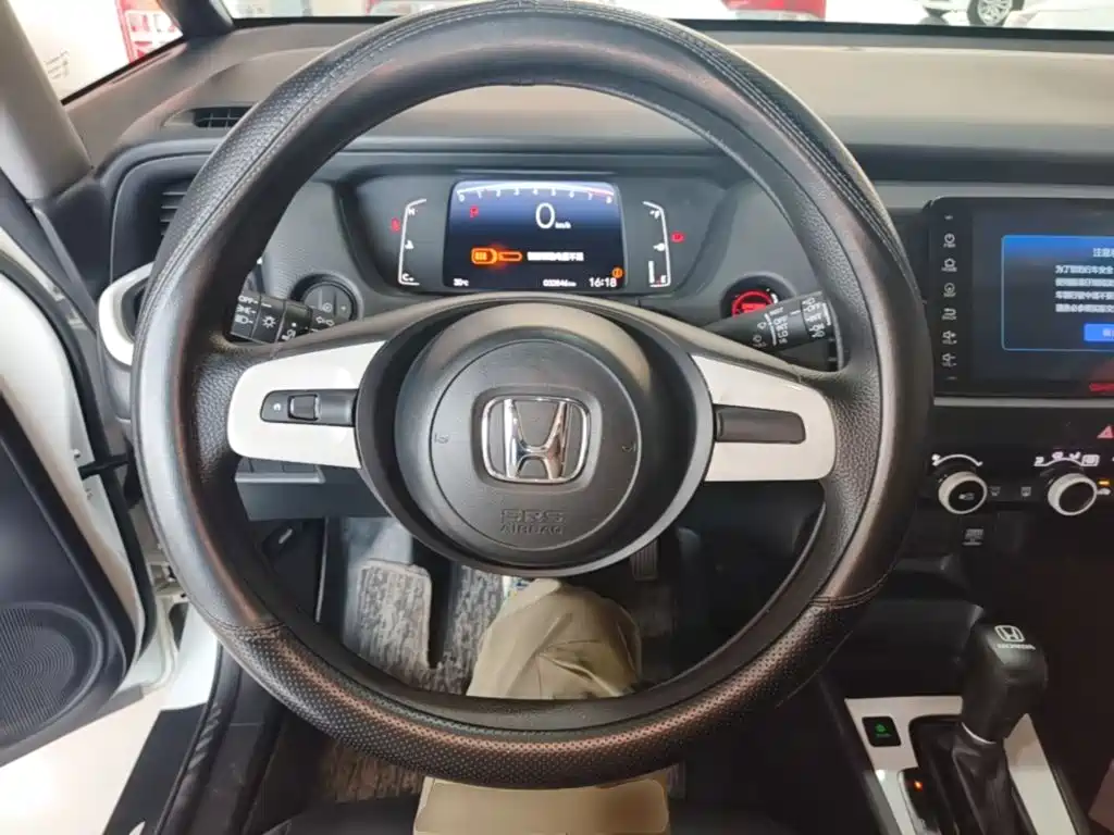 Honda Fit — миниатюра 11