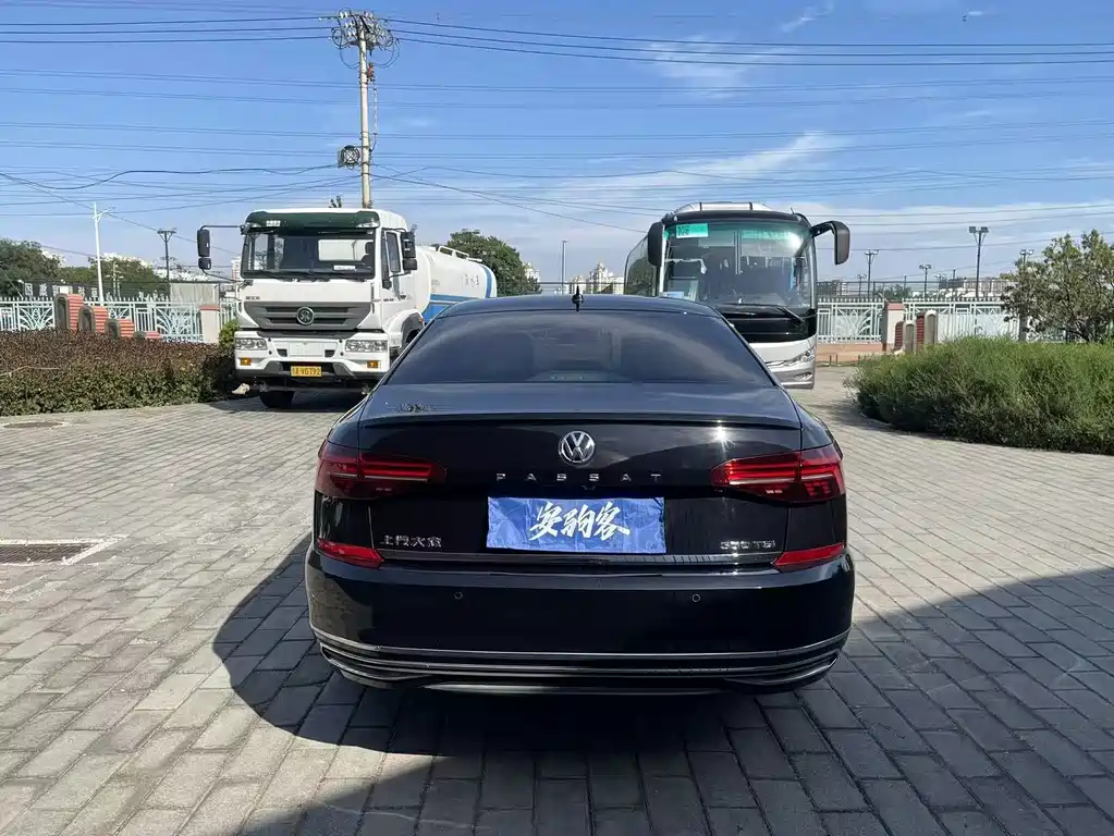 Volkswagen Passat — миниатюра 7