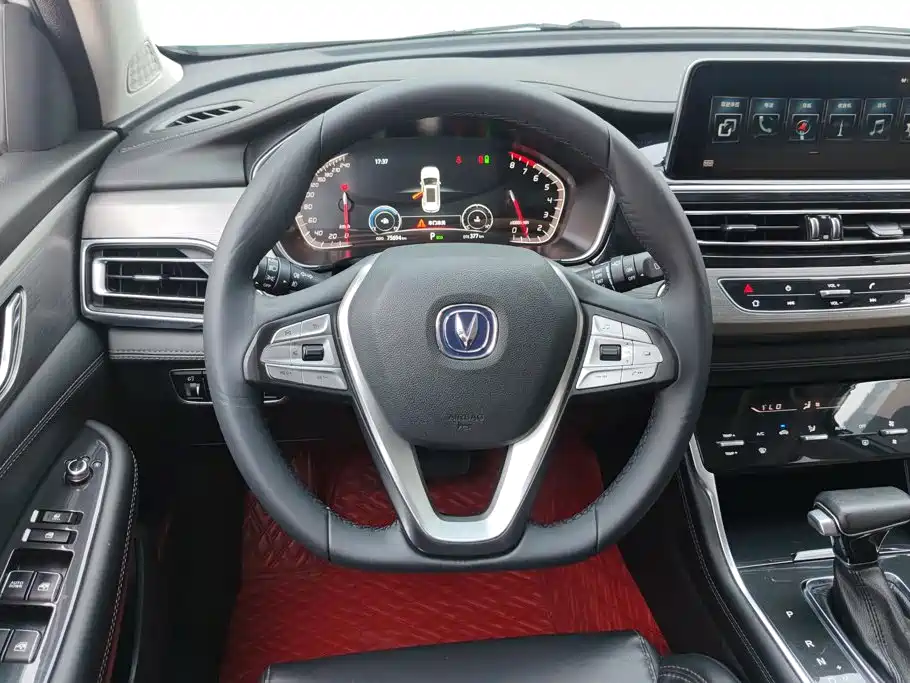 Changan CS75 — миниатюра 15