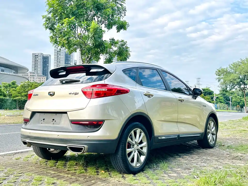 Geely Emgrand GS — миниатюра 7