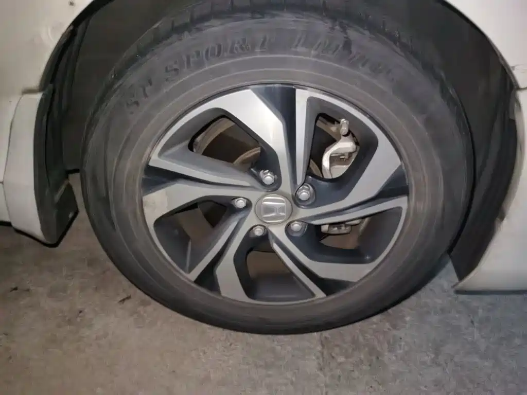 Honda Accord — миниатюра 24