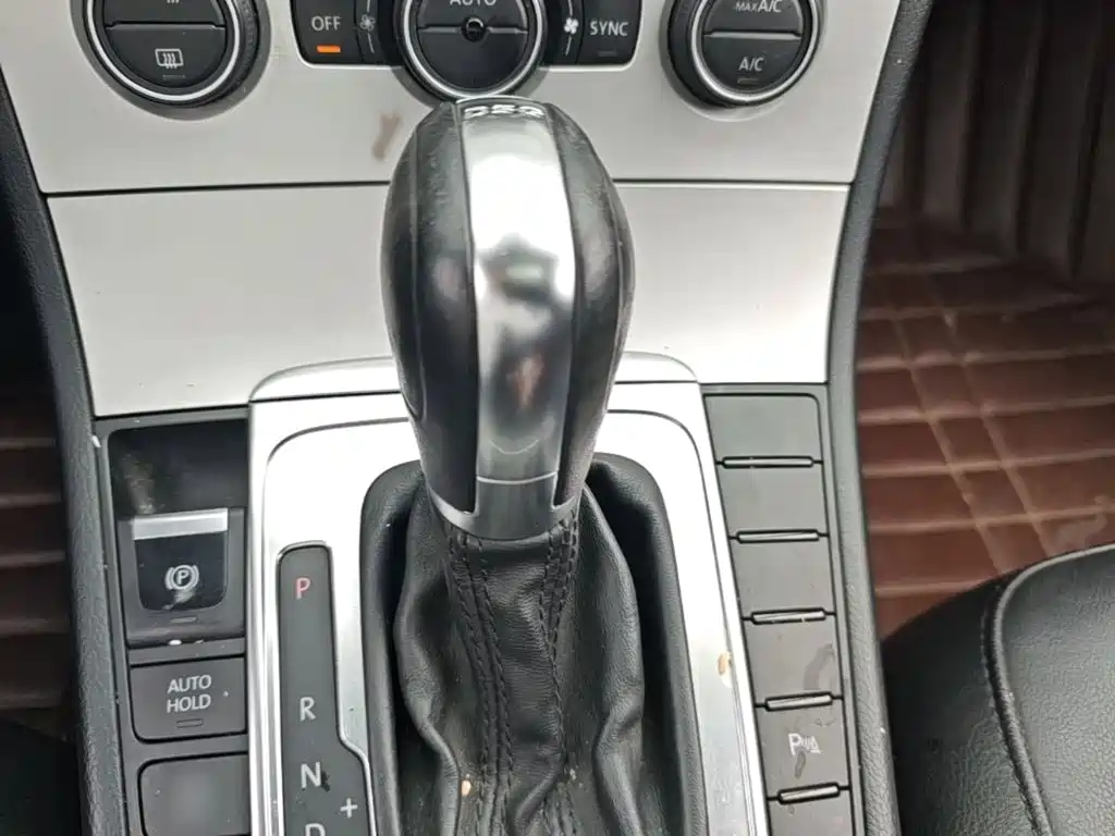 Volkswagen Magotan — миниатюра 7