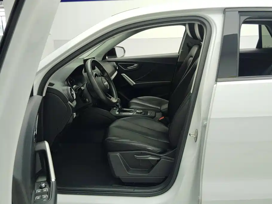 Audi Q2L — миниатюра 9