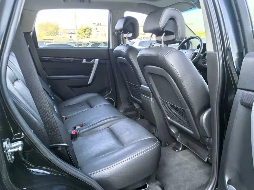 Chevrolet Captiva — миниатюра 14