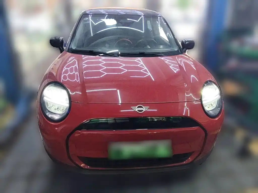 MINI MINI COOPER EV — миниатюра 5