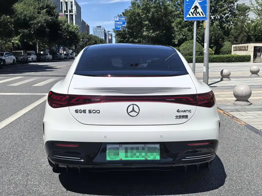 Mercedes-Benz EQE 2025 500 4MATIC Luxury