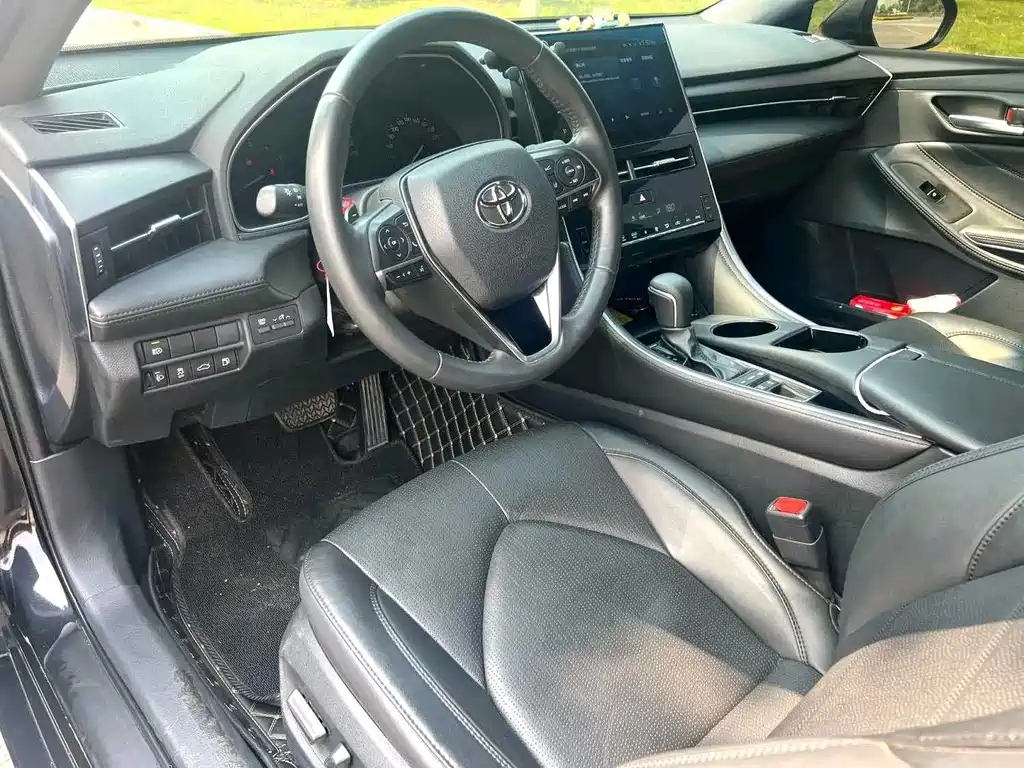 Toyota Avalon — миниатюра 6