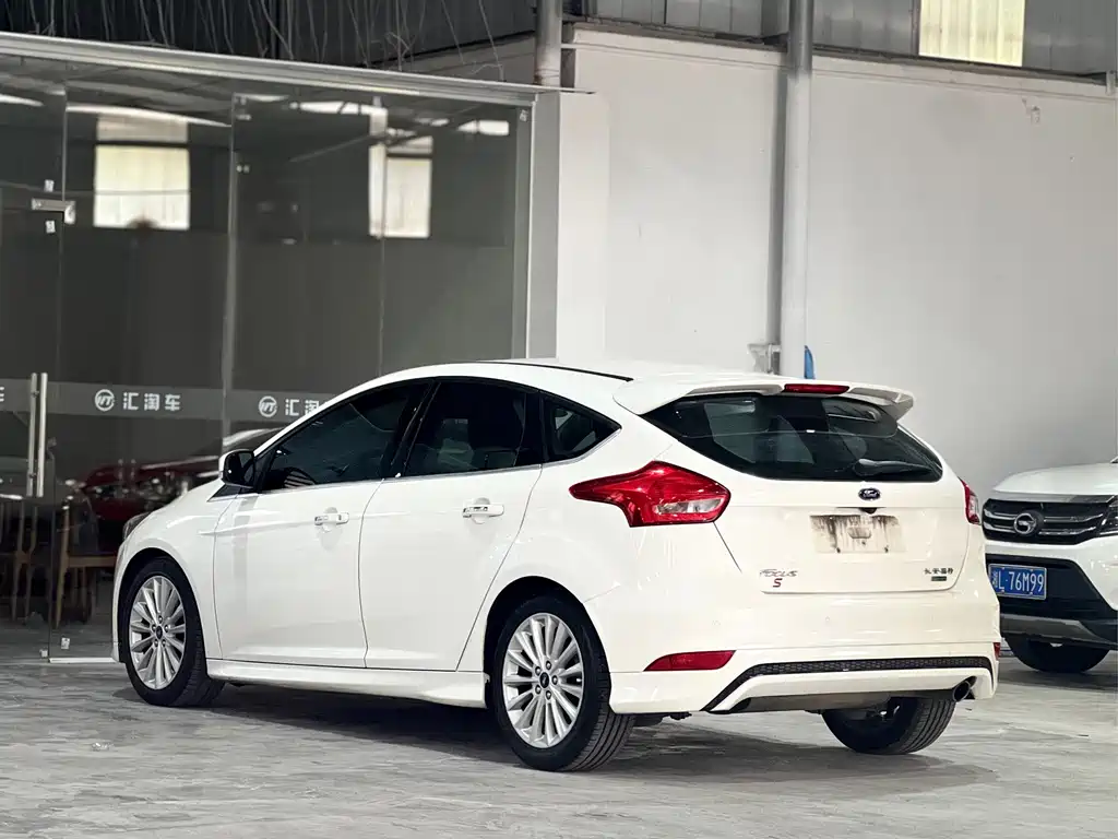 Ford Focus — миниатюра 12
