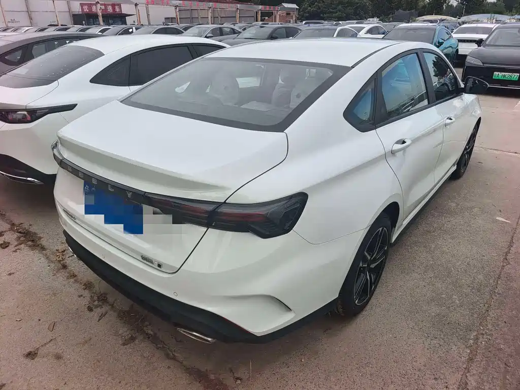 Geely Binrui — миниатюра 11