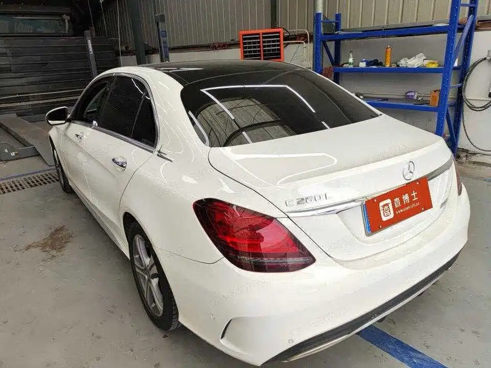 Mercedes-Benz C-Class — миниатюра 4