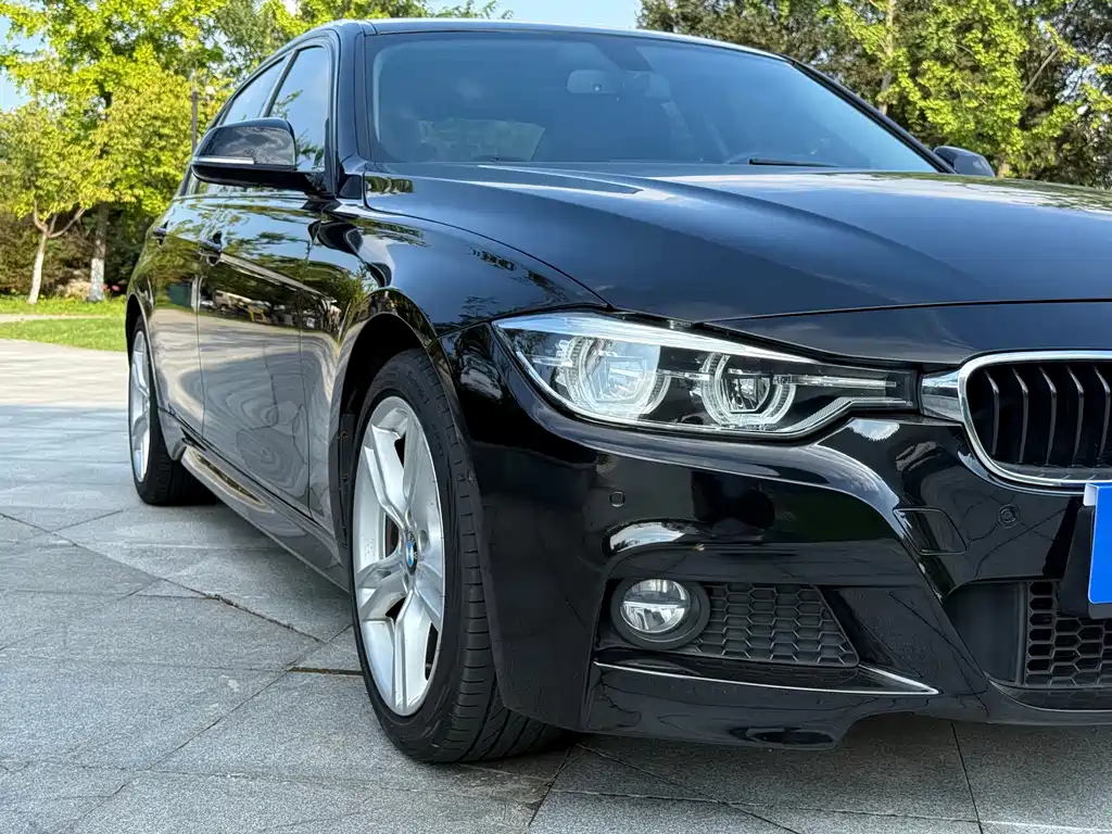BMW 3 Series — миниатюра 4