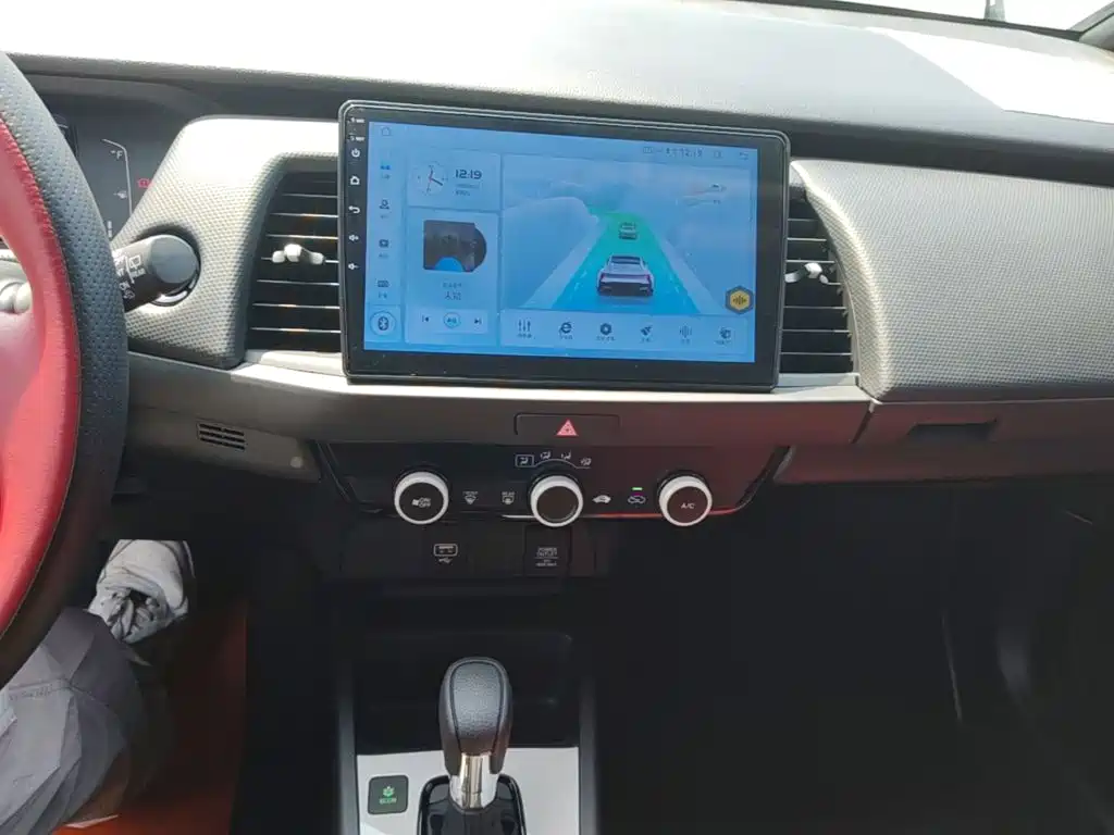 Honda Fit — миниатюра 13