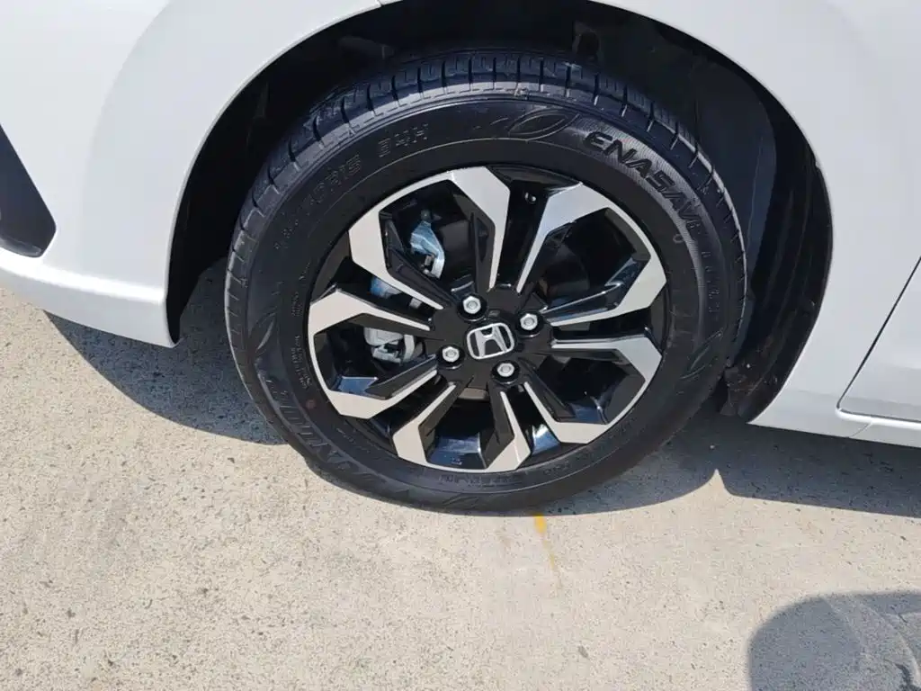 Honda Fit — миниатюра 23