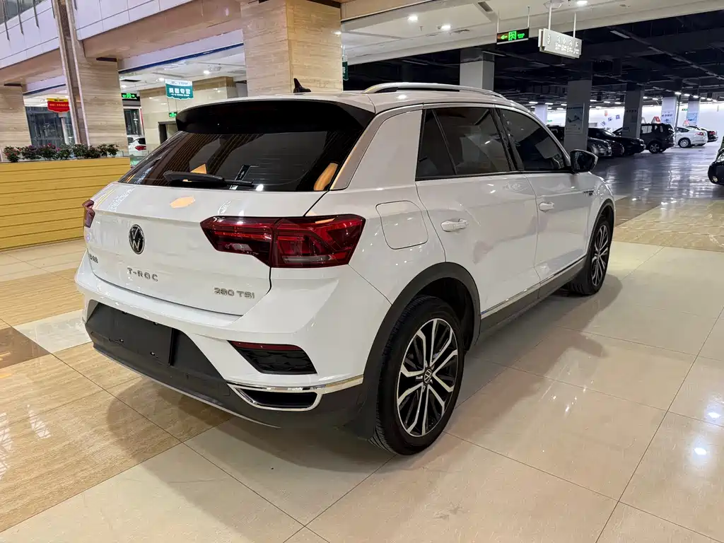 Volkswagen T-Roc — миниатюра 6