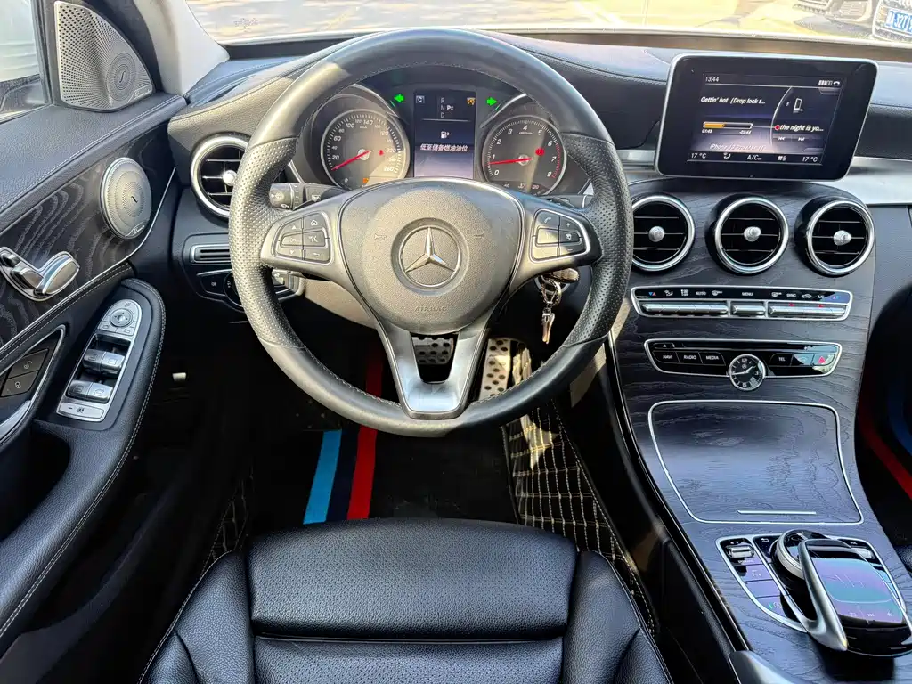 Mercedes-Benz C-Class — миниатюра 9