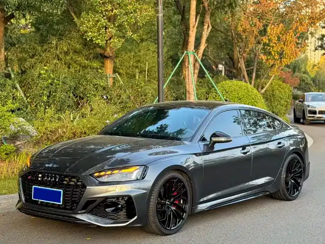 AUDI RS 5 2024