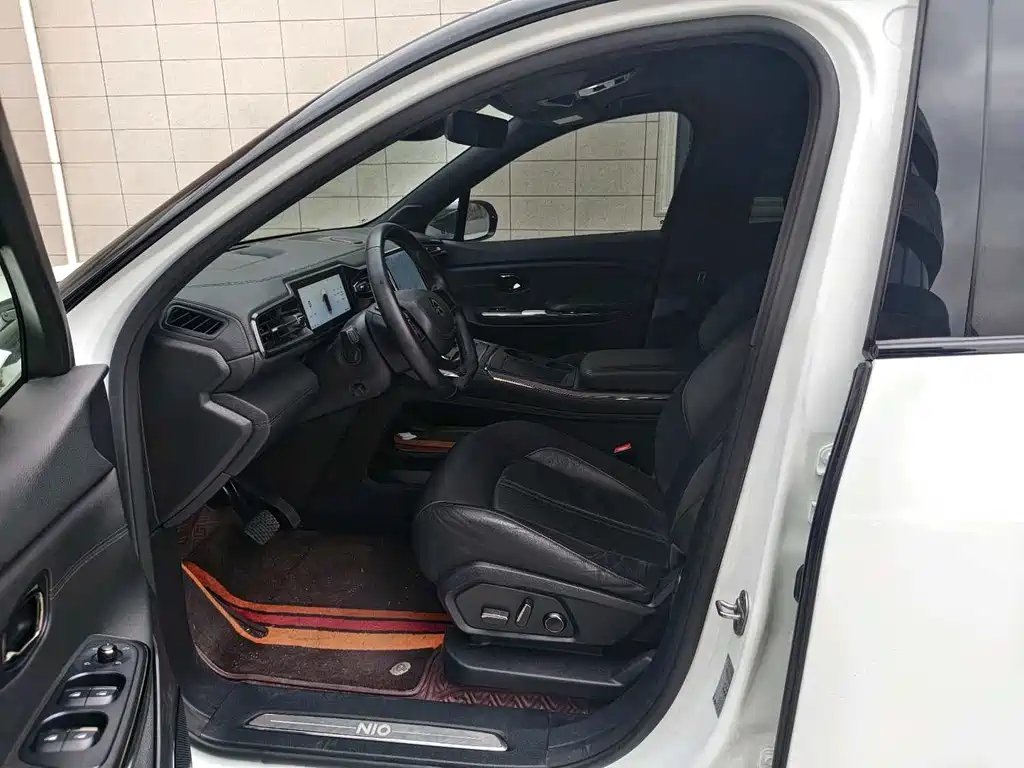 NIO NIO ES6