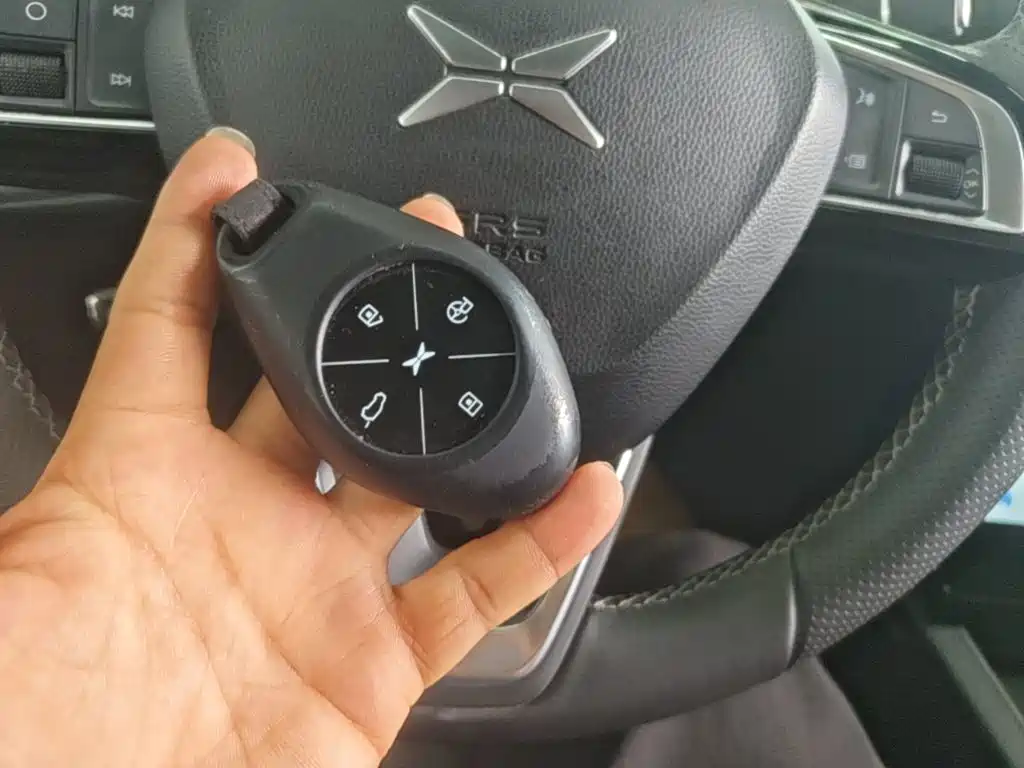 XPeng G3 — миниатюра 9