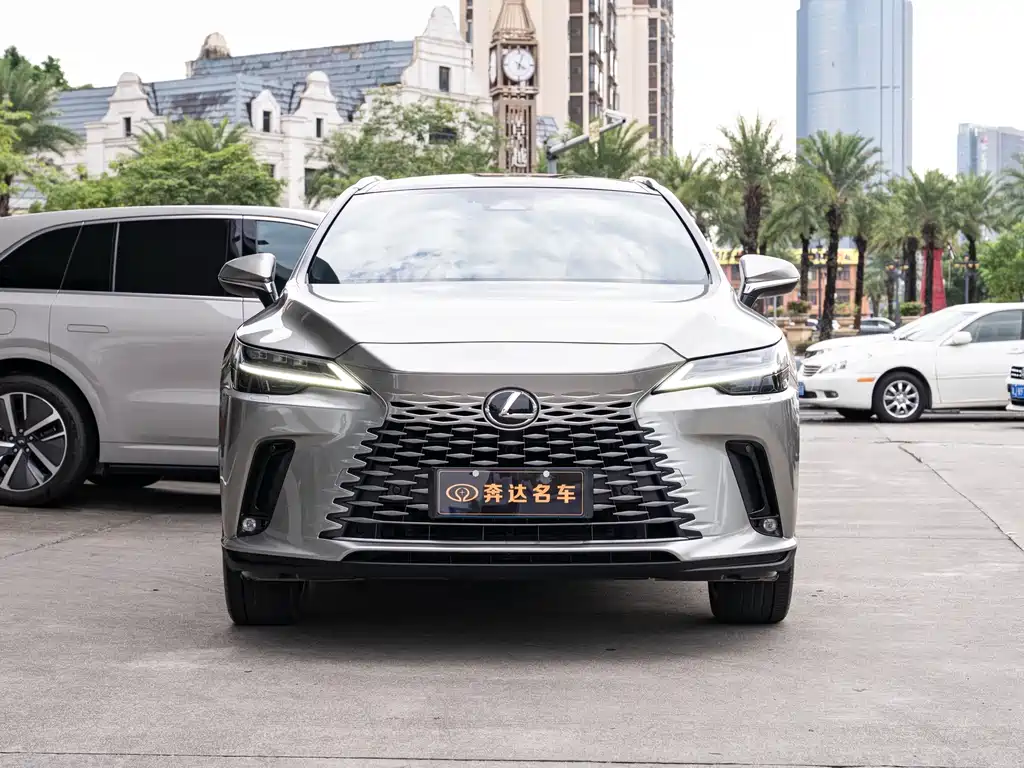 Lexus RX — миниатюра 2