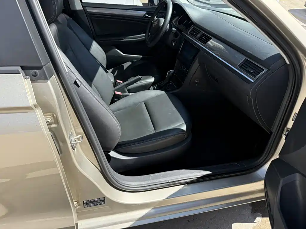Volkswagen Bora — миниатюра 15