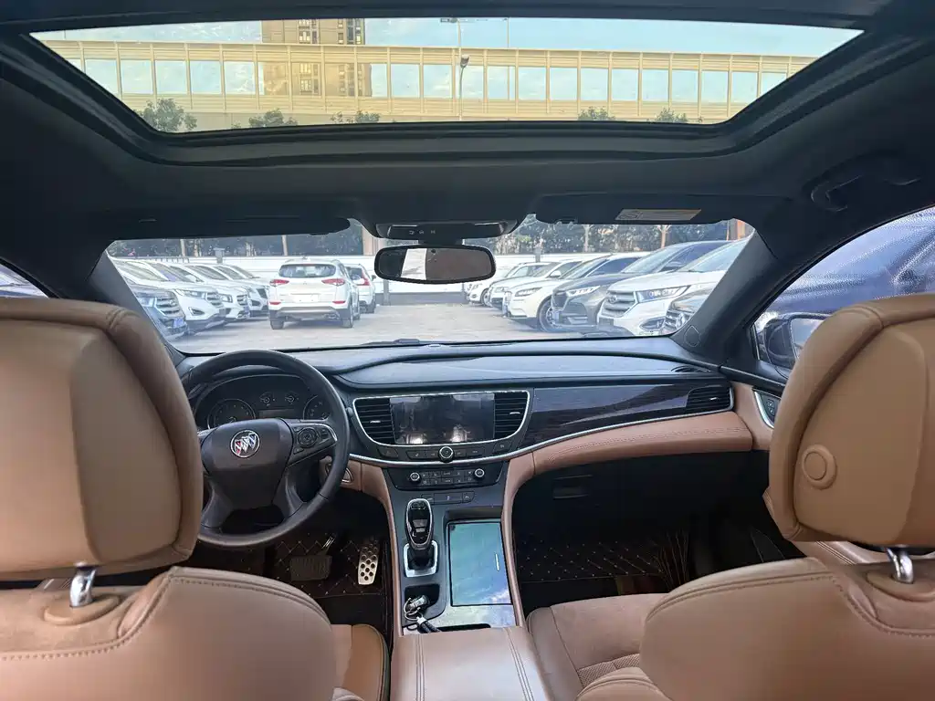 Buick LaCrosse — миниатюра 8
