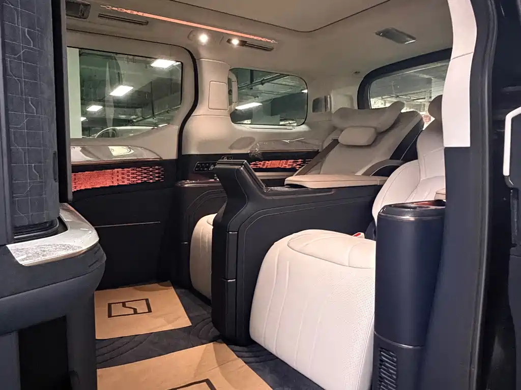 ZEEKR EXTREME KRYPTON 009