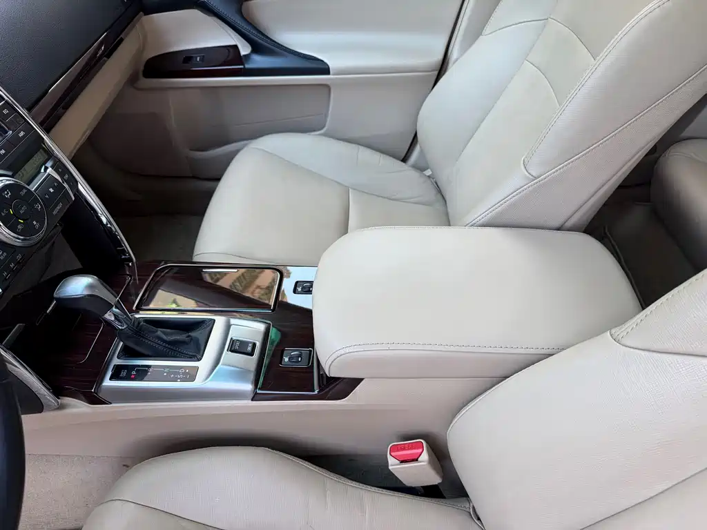 Toyota Reiz — миниатюра 15