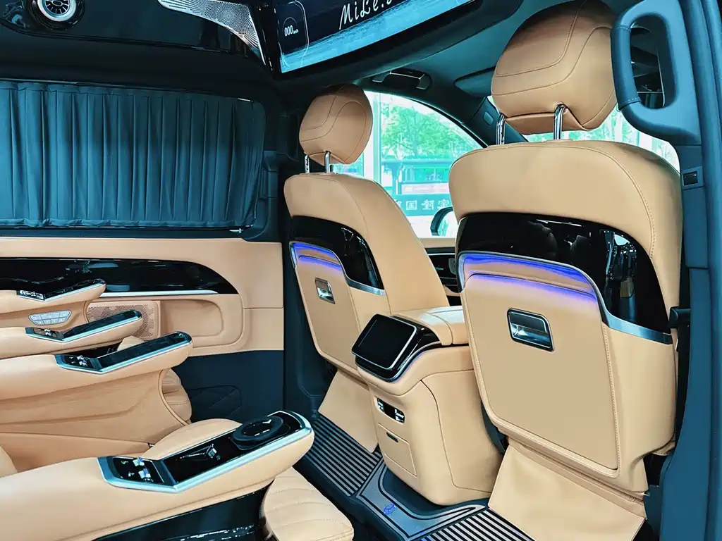 Mercedes-Benz V-Class V 2024 V 300 L Luxury