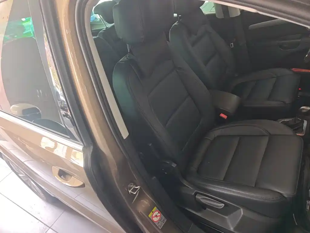 Volkswagen Sharan — миниатюра 25