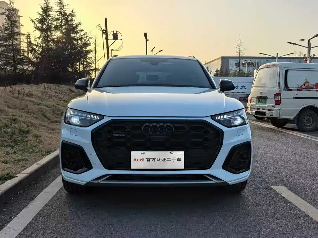 Audi Q5L 2024