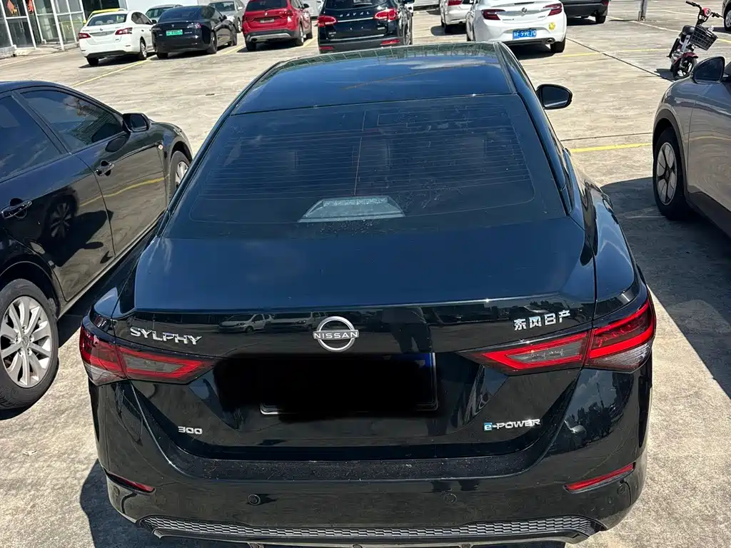 Nissan Sylphy — миниатюра 9