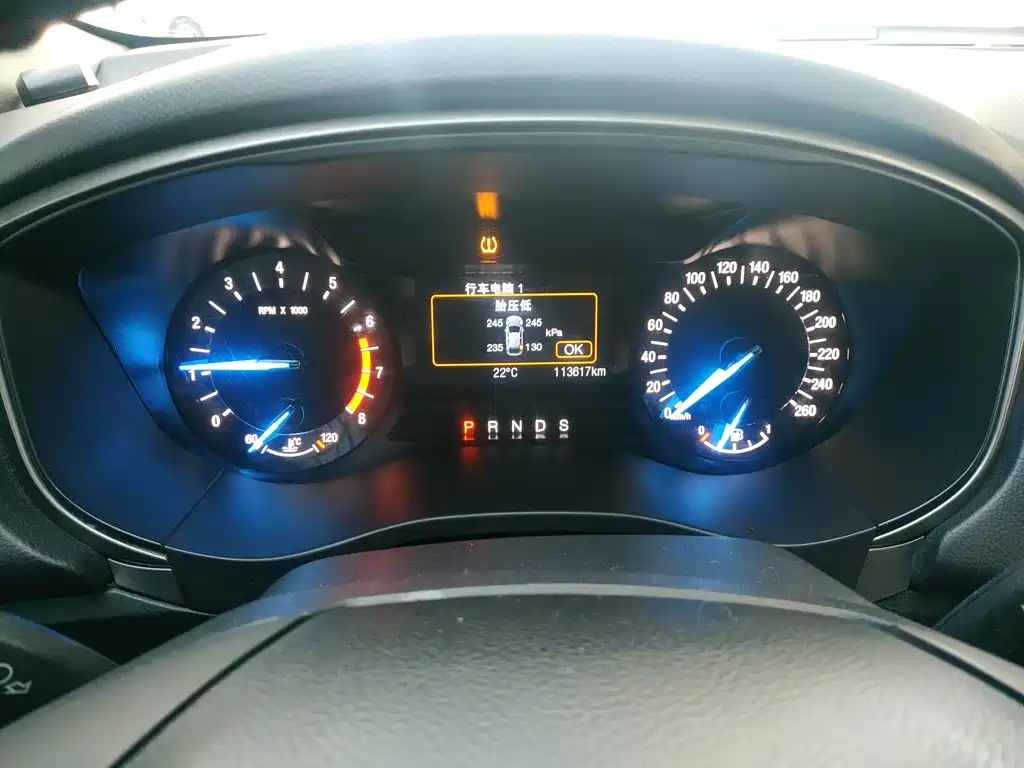 Ford Mondeo — миниатюра 12