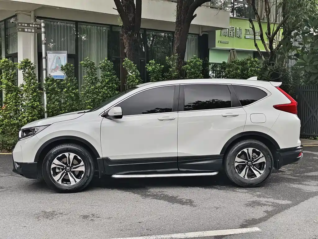 Honda CR-V 2017 240TURBO CVT