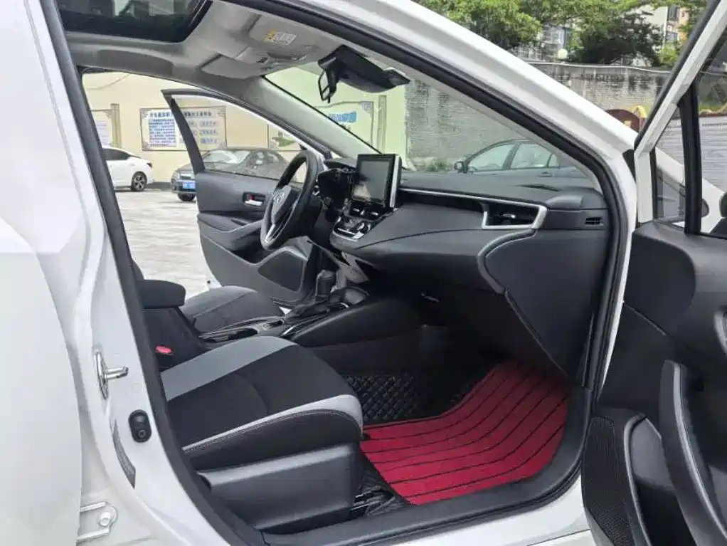 Toyota Corolla — миниатюра 15