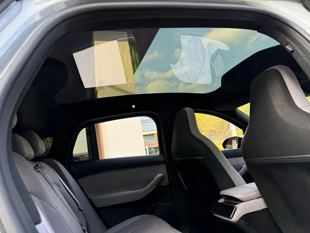 NIO EC6 — миниатюра 16