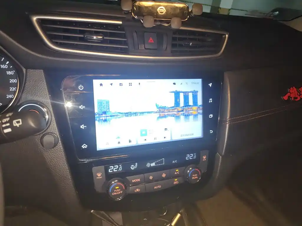 Nissan Qashqai — миниатюра 9