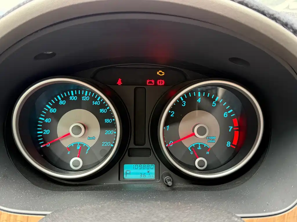 Buick Excelle — миниатюра 5