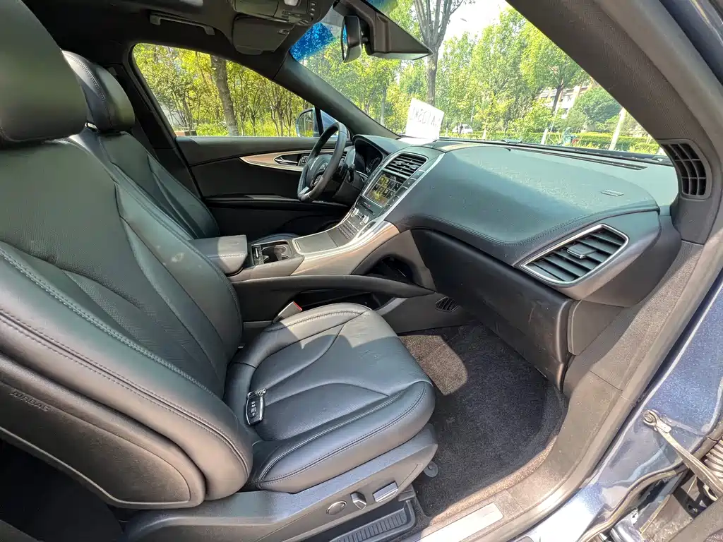 Lincoln MKX — миниатюра 9