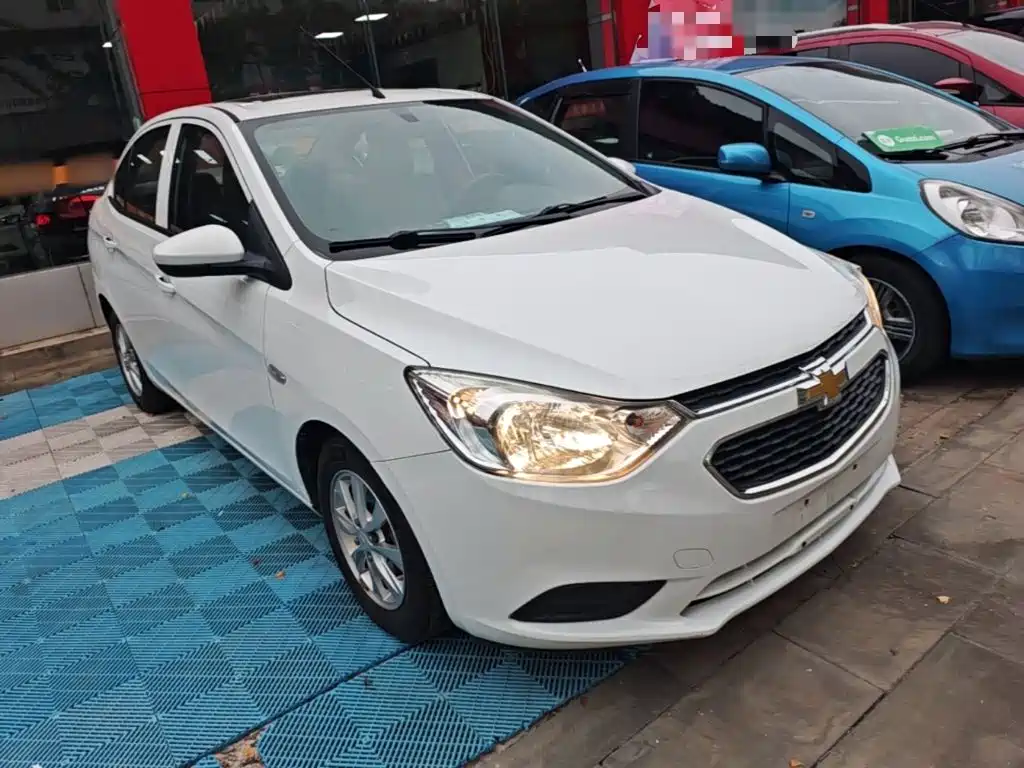 Chevrolet Sail — миниатюра 4