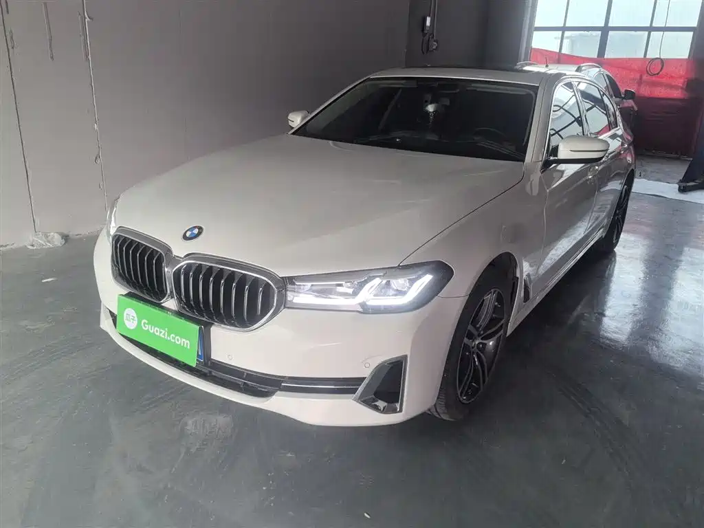 BMW 5 Series 2023