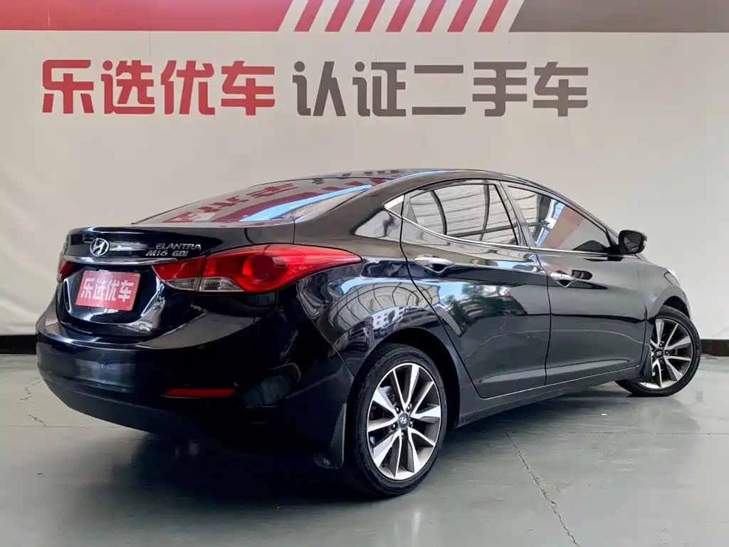 Hyundai Elantra Langdong — миниатюра 5