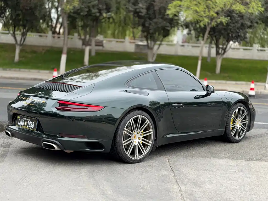Porsche 911 — миниатюра 7