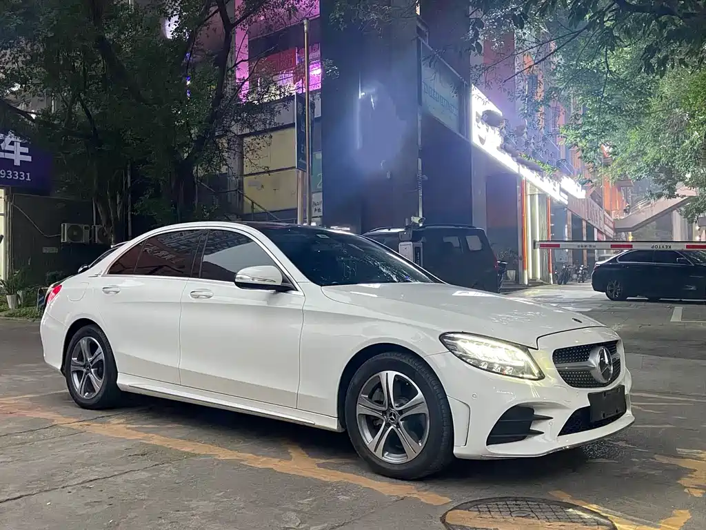 MERCEDES-BENZ C CLASS