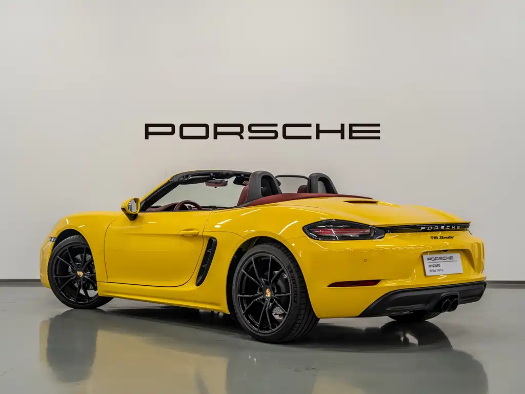 PORSCHE  718