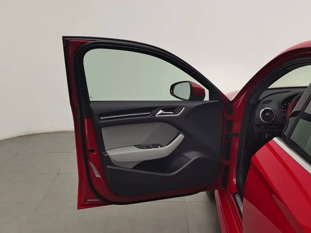 Audi A3 — миниатюра 8