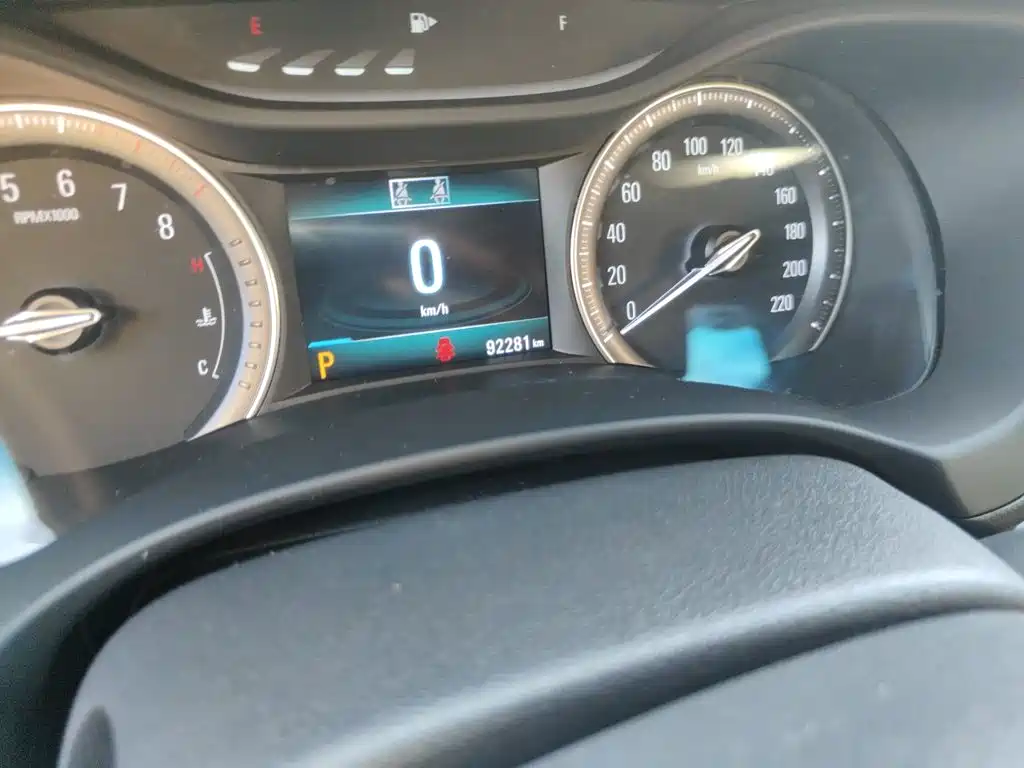 Buick GL6 — миниатюра 5